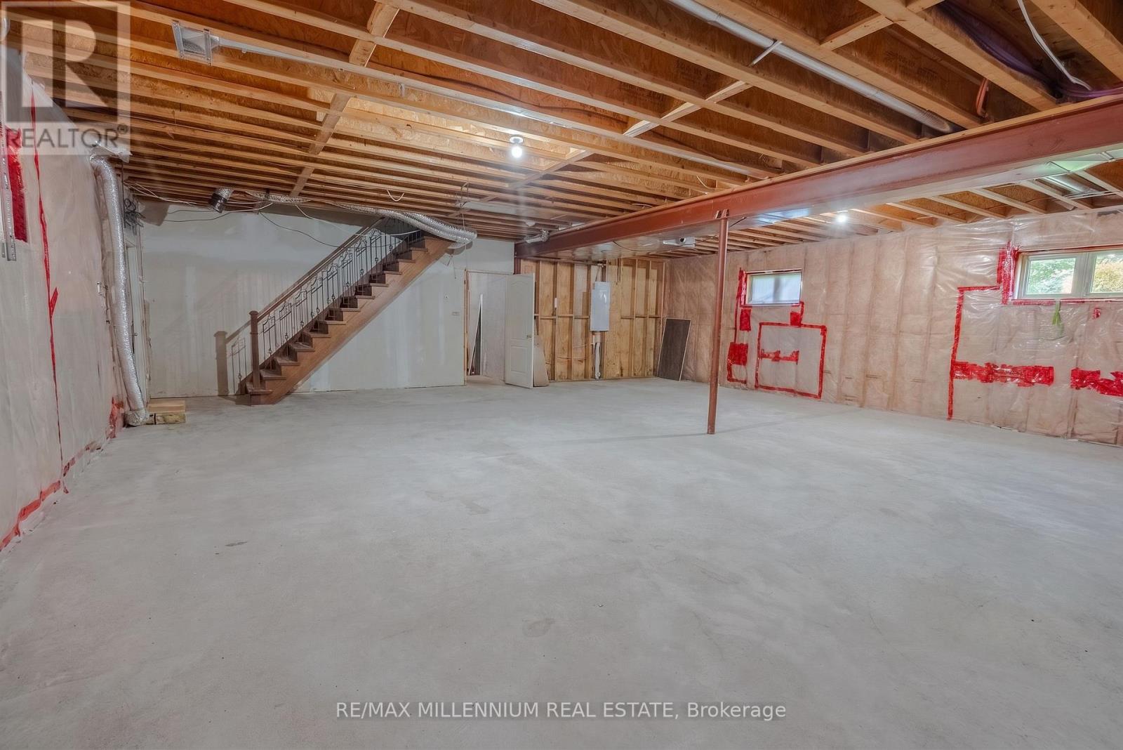 16282 27 SIDE ROAD - 46
