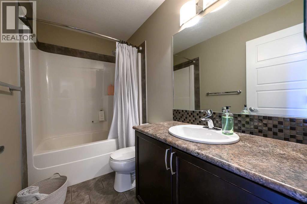 9433 88 Street - Image 22
