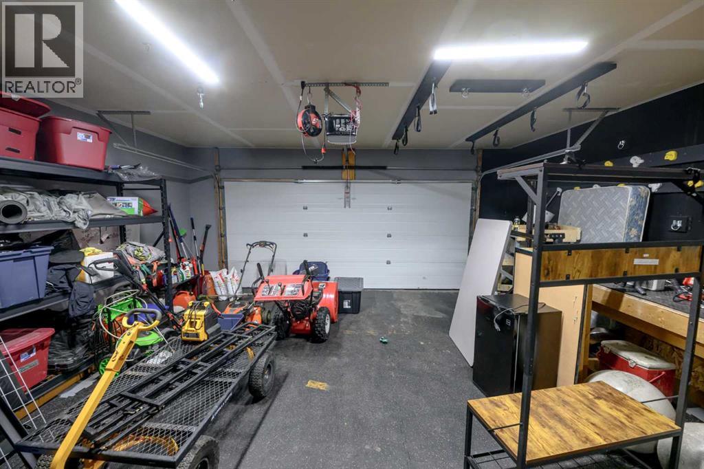 9433 88 Street - Image 23
