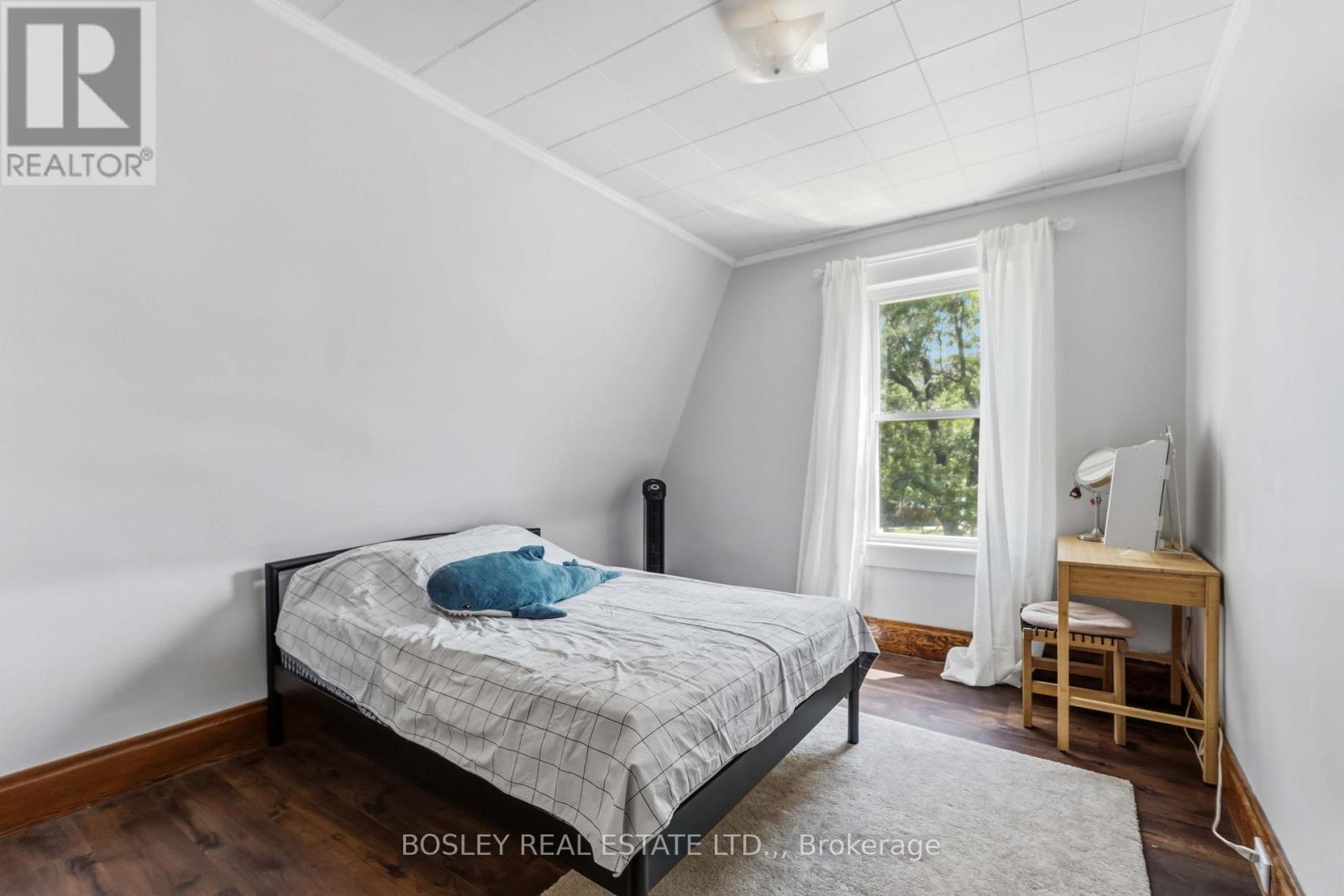 99 WELLAND STREET N - Image 30