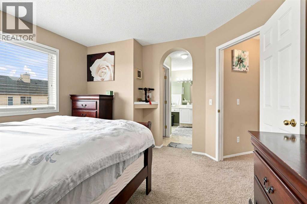 113 Rocky Ridge Point NW - 20