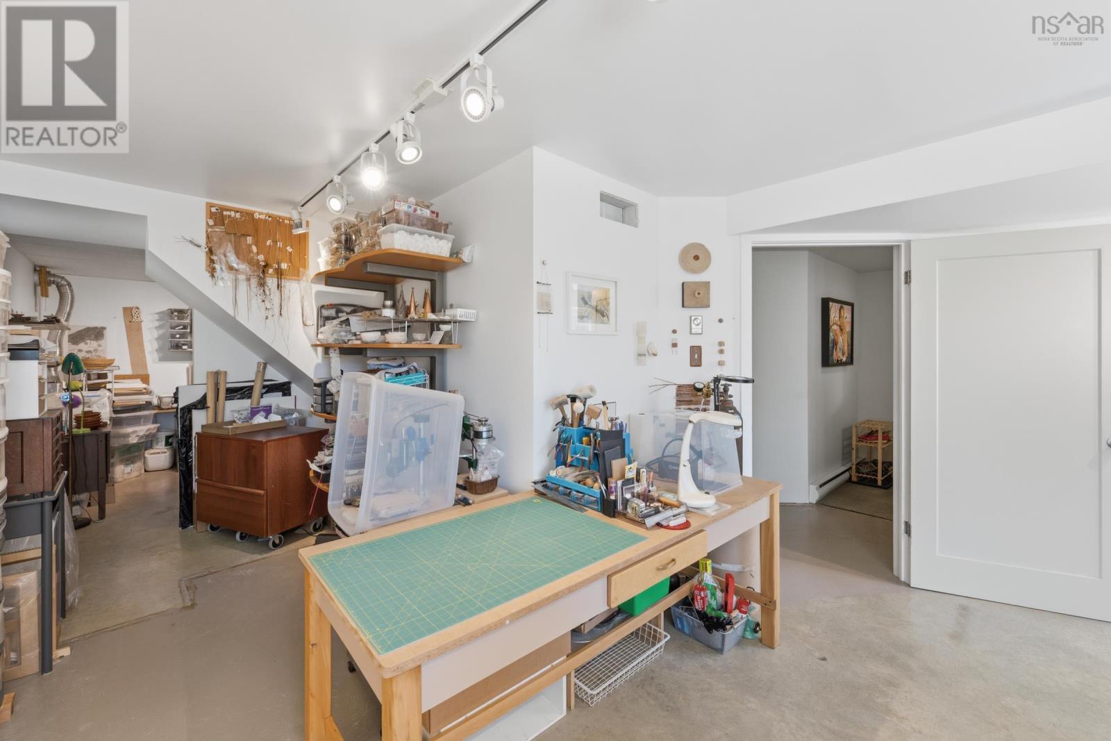 421 Chute Road - 23
