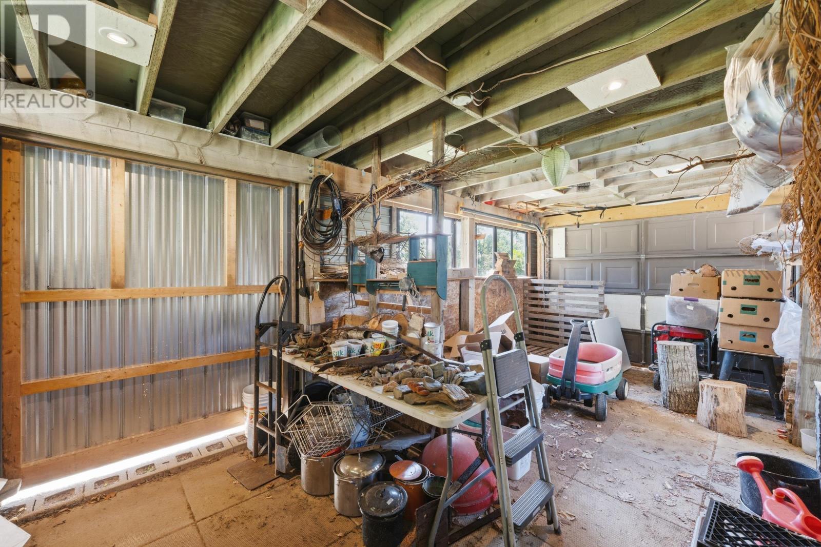 421 Chute Road - Image 36