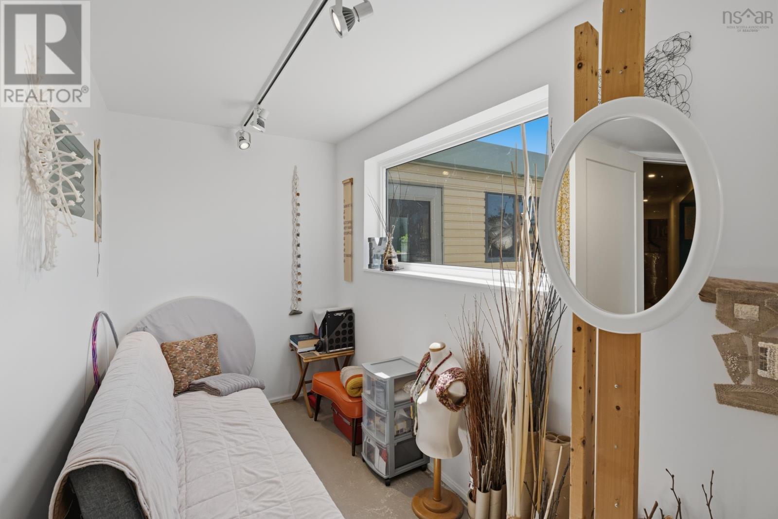 421 Chute Road - 22