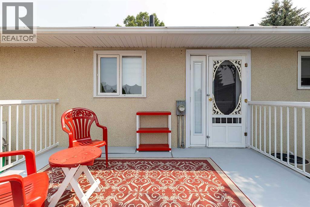 2546 22 Avenue SE - Image 35