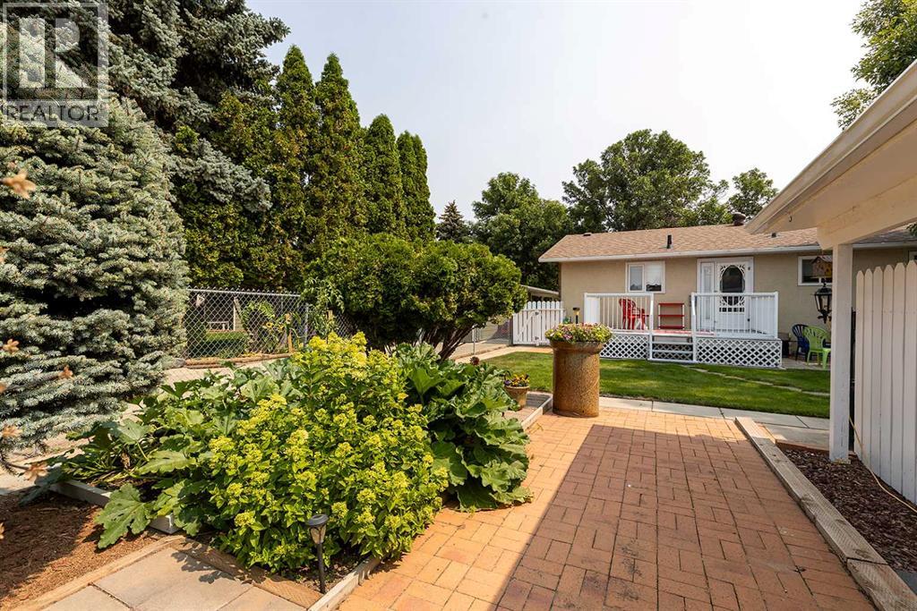 2546 22 Avenue SE - 43