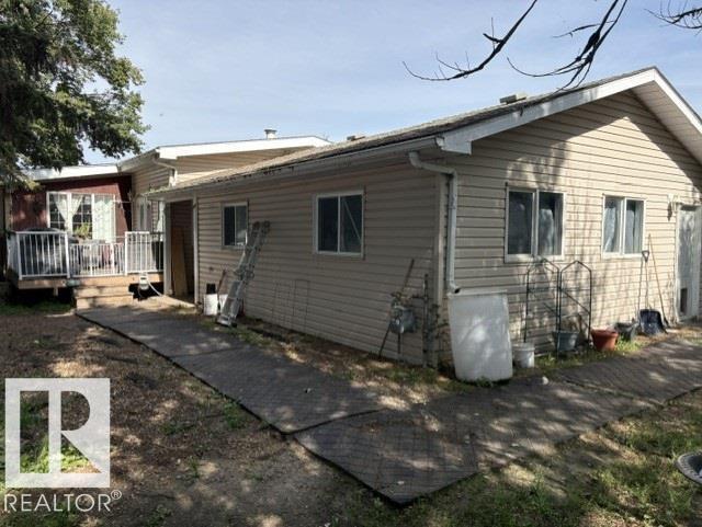 9701 99 ST - 5