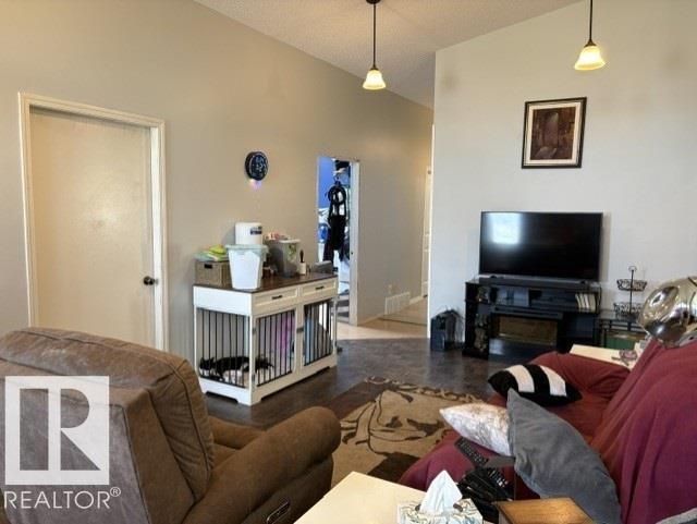 9701 99 ST - 9