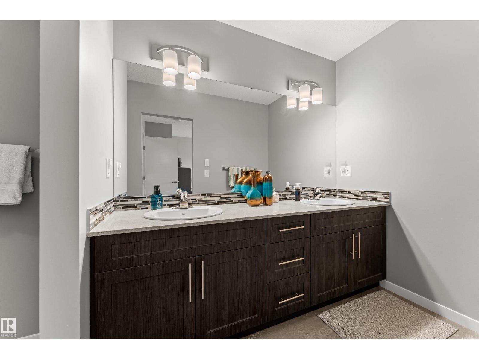 12218 176 AV NW - 22