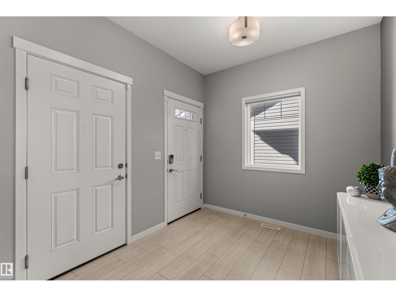 12218 176 AV NW - Image 3