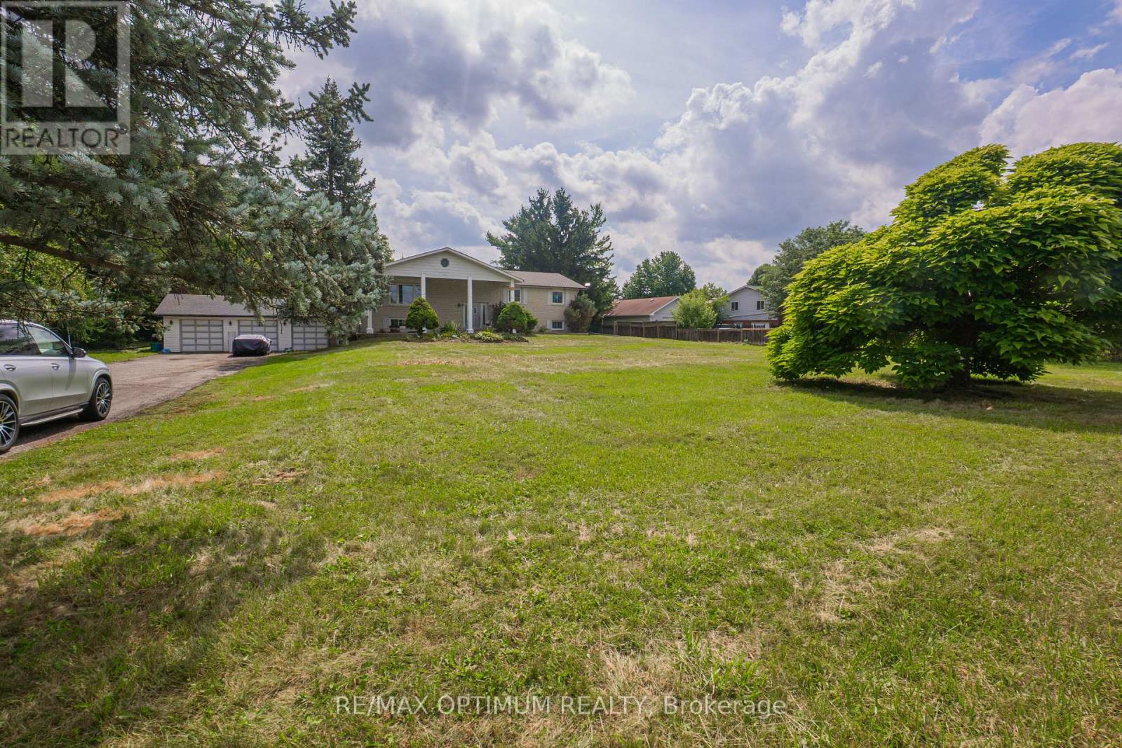 11900 5 SIDE ROAD - Image 6