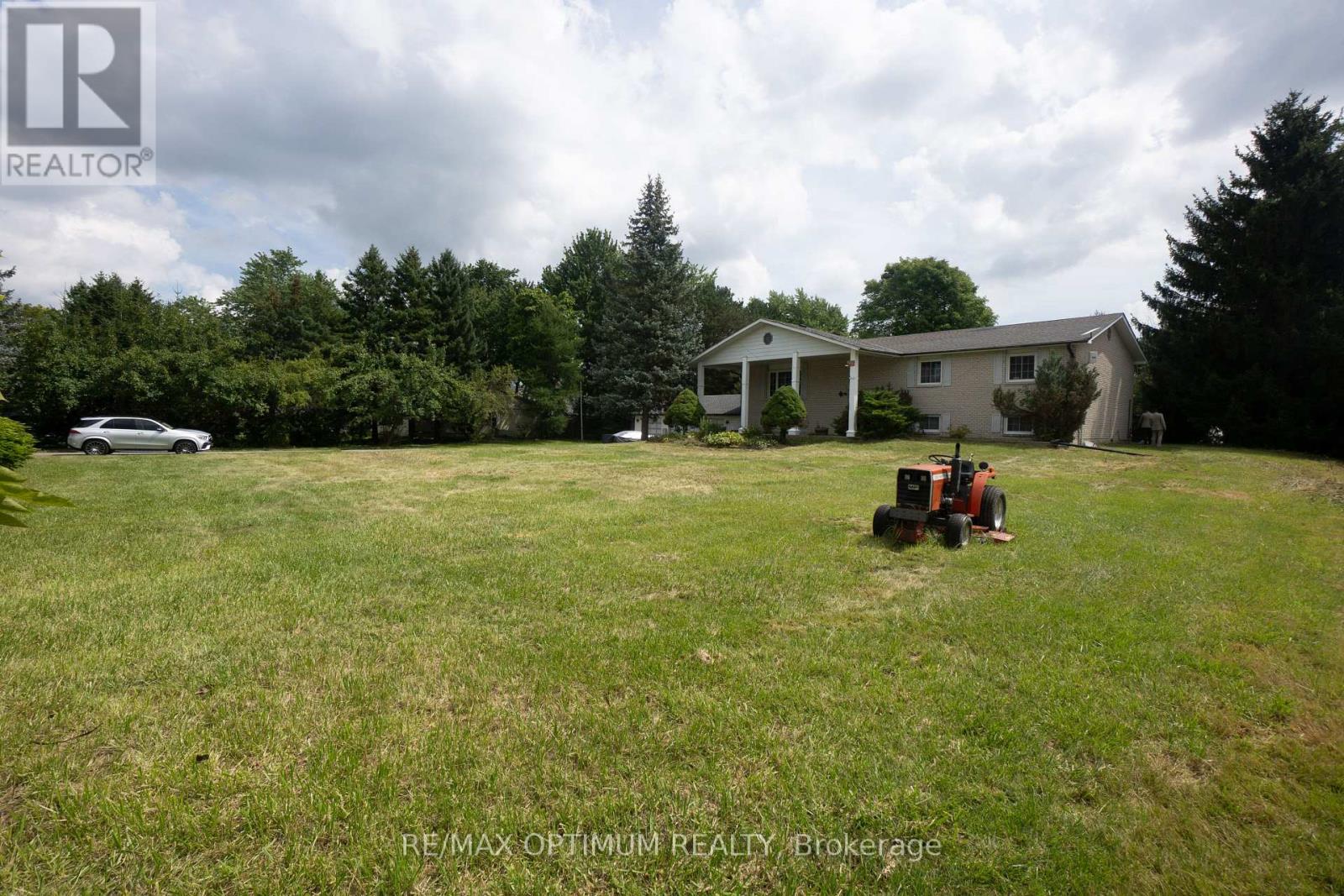11900 5 SIDE ROAD - Image 8