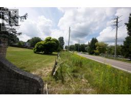 Games room - 11900 5 Side Road, Halton Hills, ON L7G4S6 Photo 11