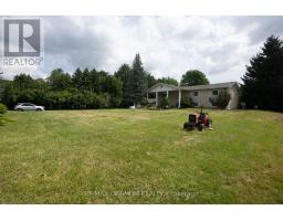 Foyer - 11900 5 Side Road, Halton Hills, ON L7G4S6 Photo 8