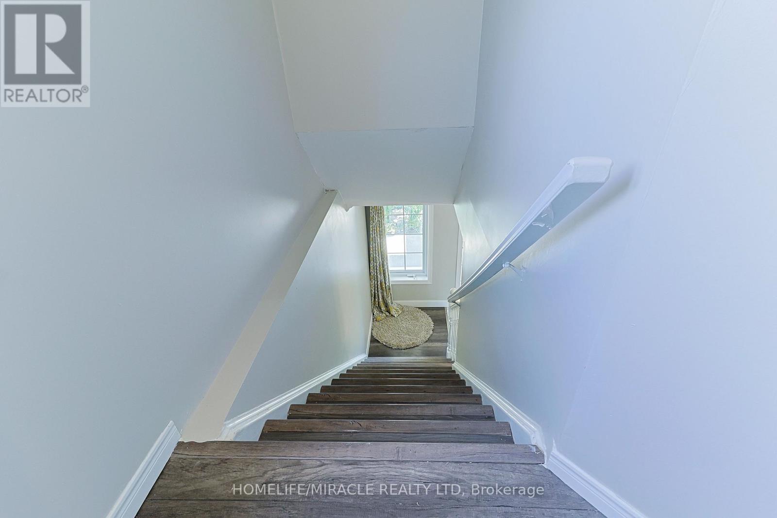 46 HEATHERWOOD PLACE - Image 19