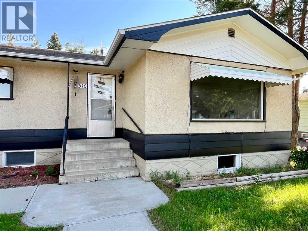 5316 55 Avenue - 2