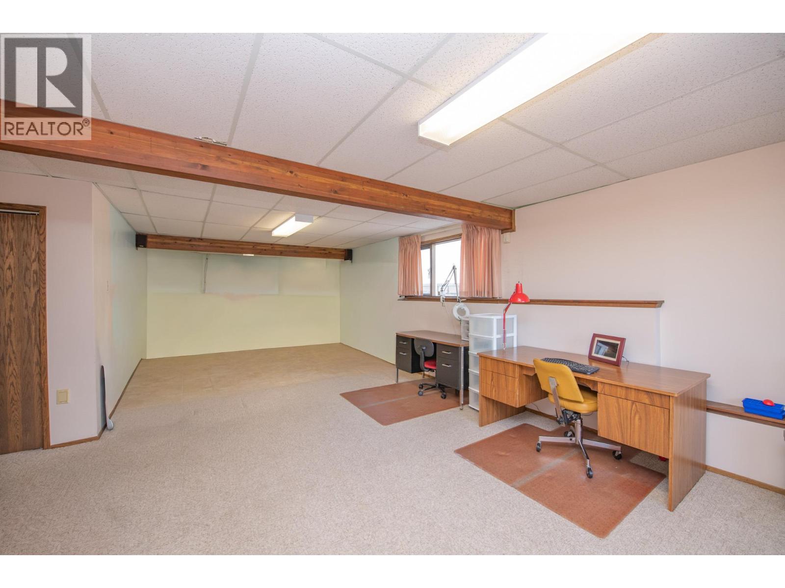 2650 Catherine Crescent - 32