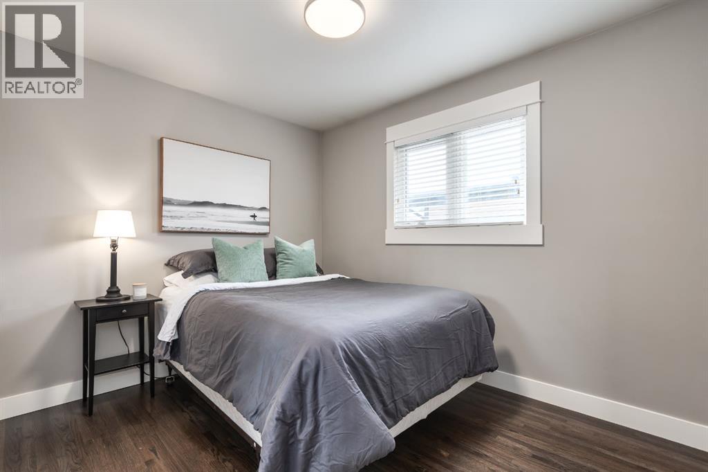 9504 3 Street SE - Image 14