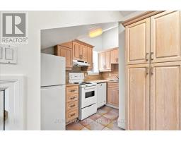 3 - 12 Foxbar Road, Toronto, ON M4V2G6 Photo 6