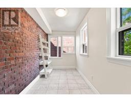 2 - 12 Foxbar Road, Toronto, ON M4V2G6 Photo 10