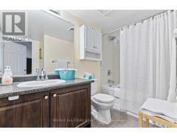 201 - 60 Fairfax Crescent, Toronto, ON M1L0E1 Photo 10