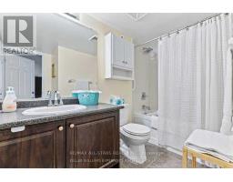 201 - 60 Fairfax Crescent, Toronto, ON M1L0E1 Photo 17