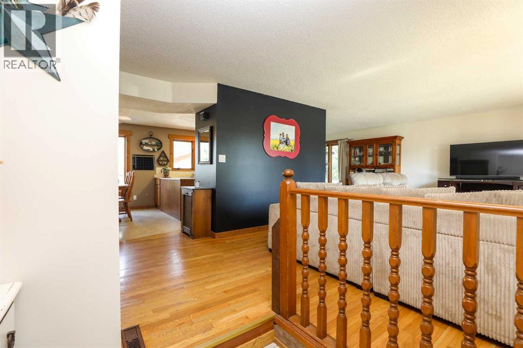 473 Pineridge Way - 2