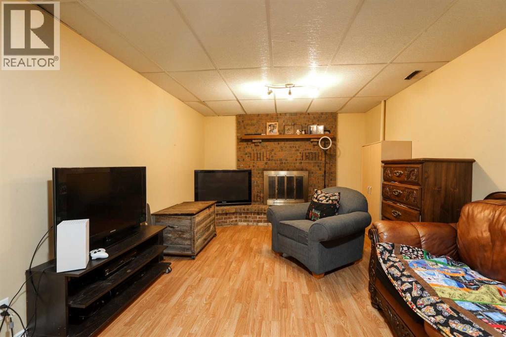 473 Pineridge Way - Image 26