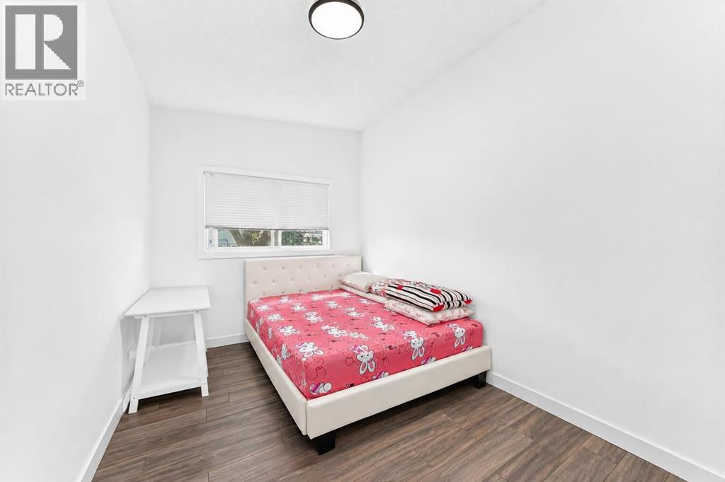 5608 Pensacola Crescent SE - 10