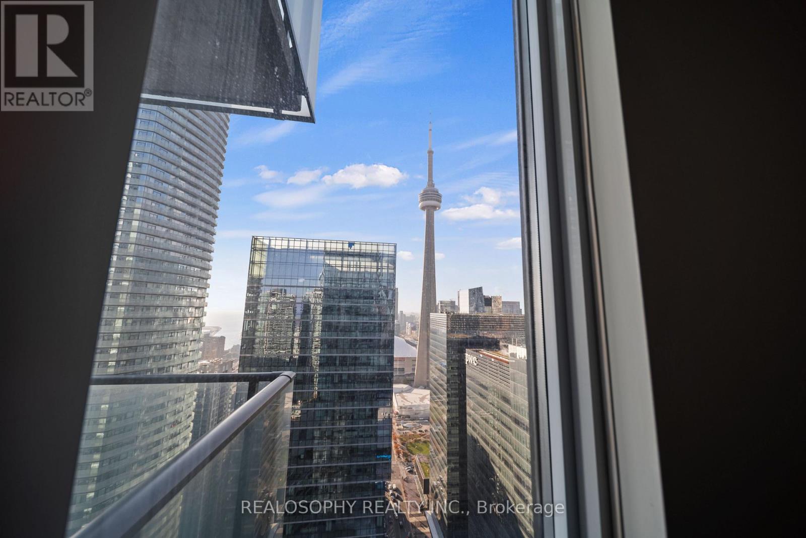 #4305 65 BREMNER BOULEVARD - Image 17
