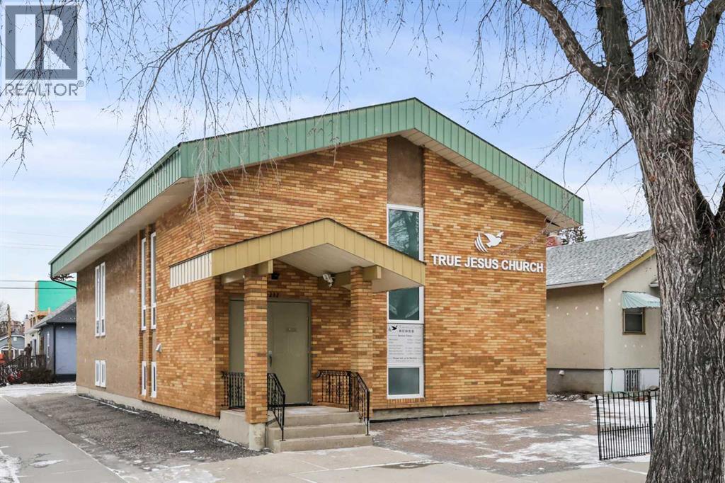 232 8A Street NE, Calgary, Alberta, T2E4J1
