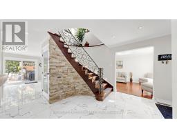 88 Kemano Road, Aurora, ON L4G2Y3 Photo 18