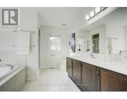 5 Blacksmith Trail, East Gwillimbury, ON L9N0R4 Photo 20