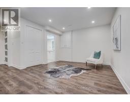 5 Blacksmith Trail, East Gwillimbury, ON L9N0R4 Photo 30