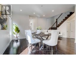 5 Blacksmith Trail, East Gwillimbury, ON L9N0R4 Photo 8