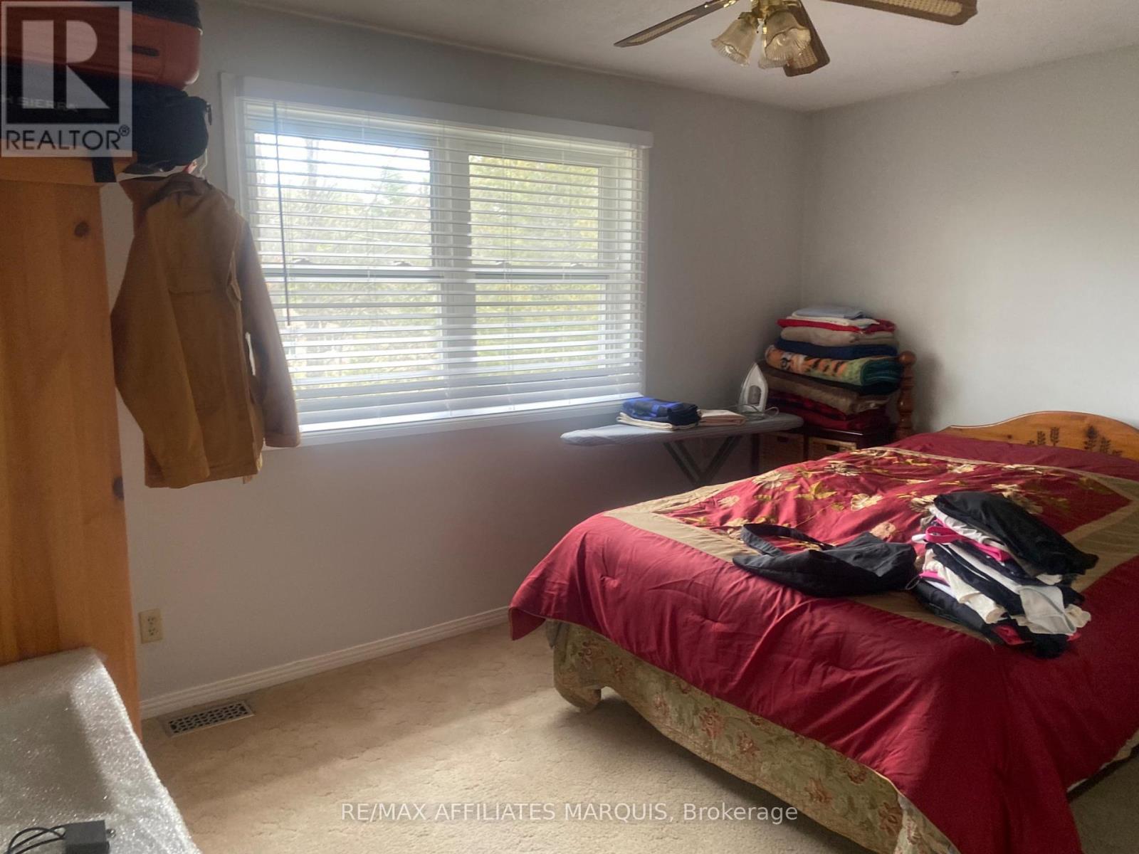 141 BRACKEN AVENUE - 8