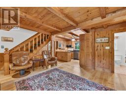 Foyer - 29 Doran Road, Springwater, ON L9X1L3 Photo 14