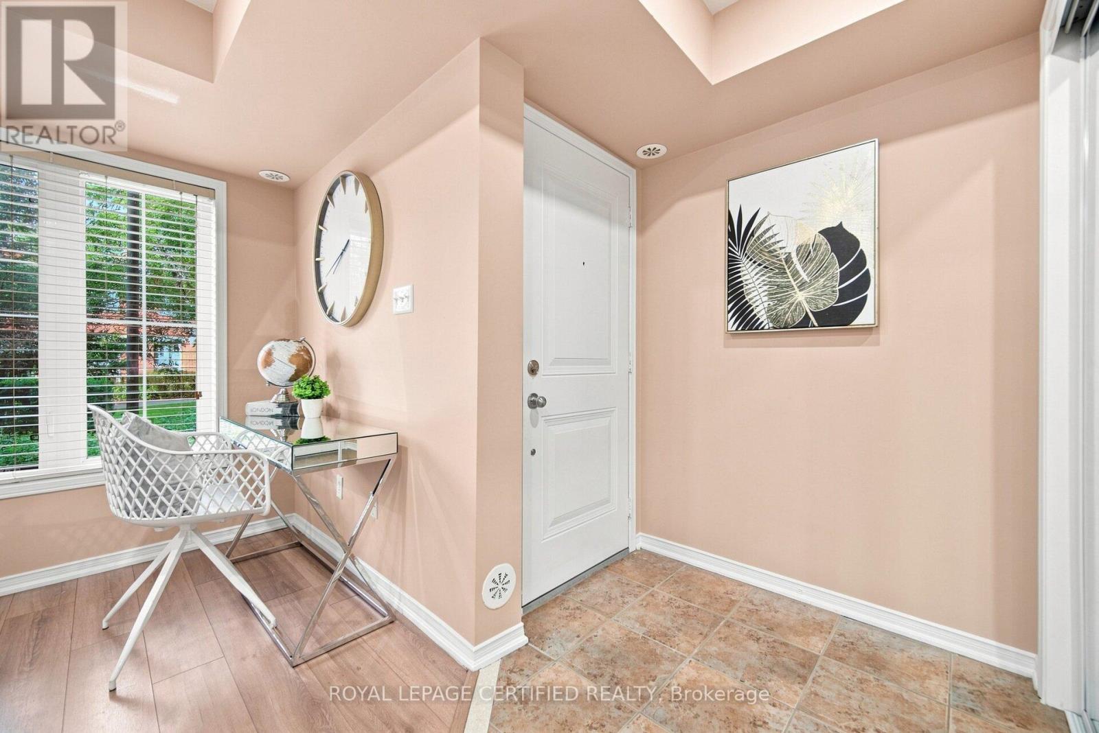 #25 2551 SIXTH LINE - 4