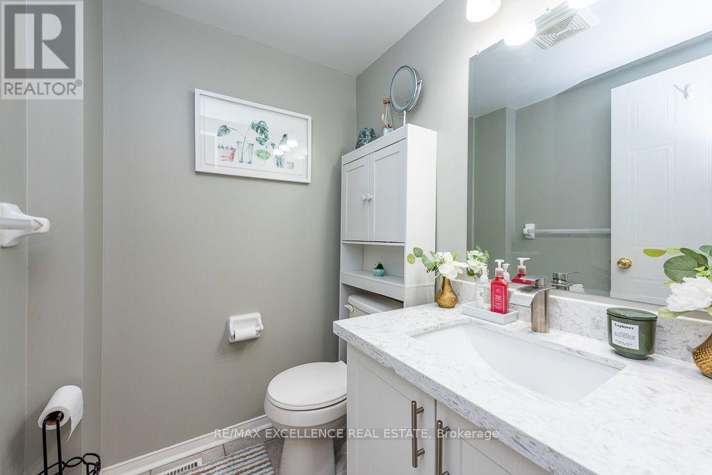 #82 65 BRICKYARD WAY - Image 11