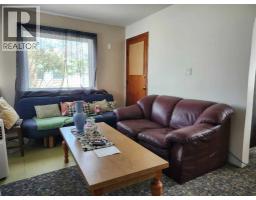 355 4 Street W, Drumheller, AB T0J0Y3 Photo 8