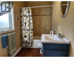 355 4 Street W, Drumheller, AB T0J0Y3 Photo 10