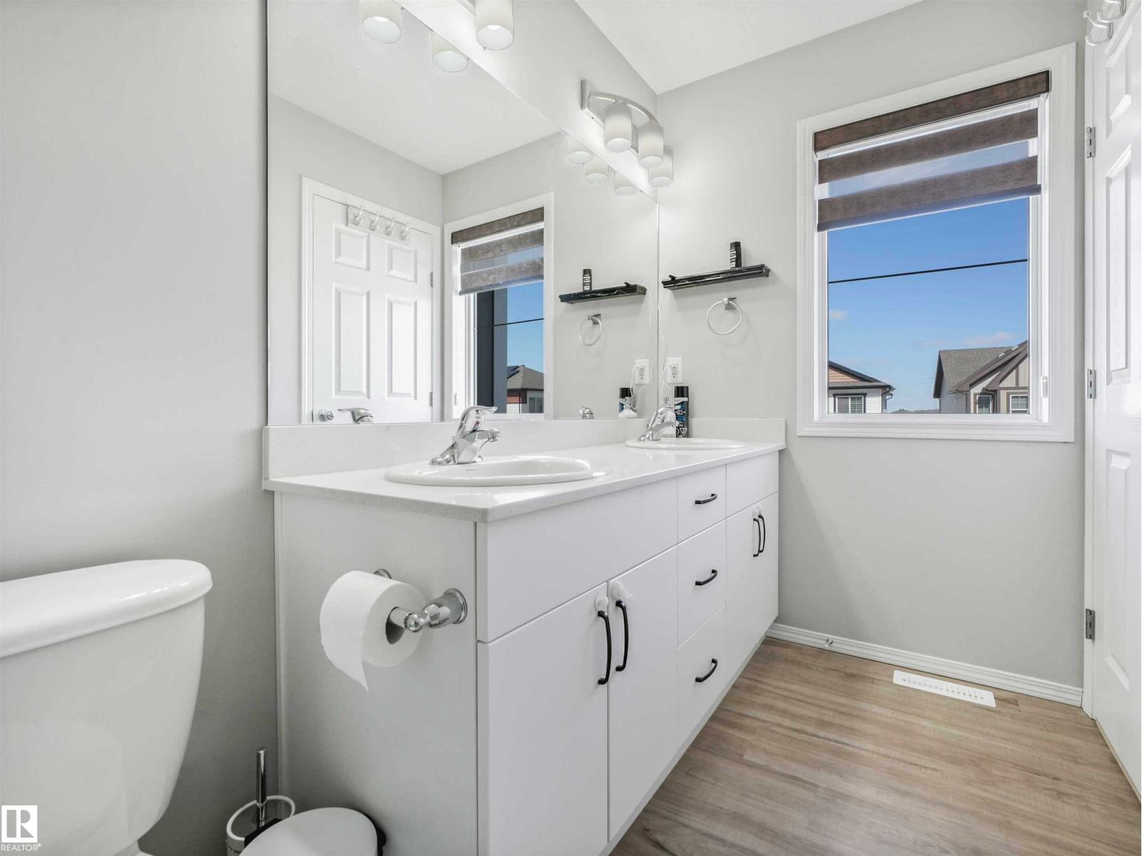 2435 12 AV NW - 58
