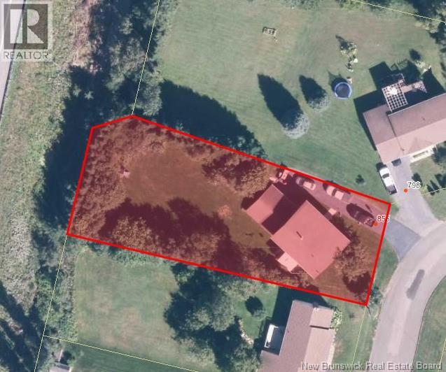 855 Walker Street - 4