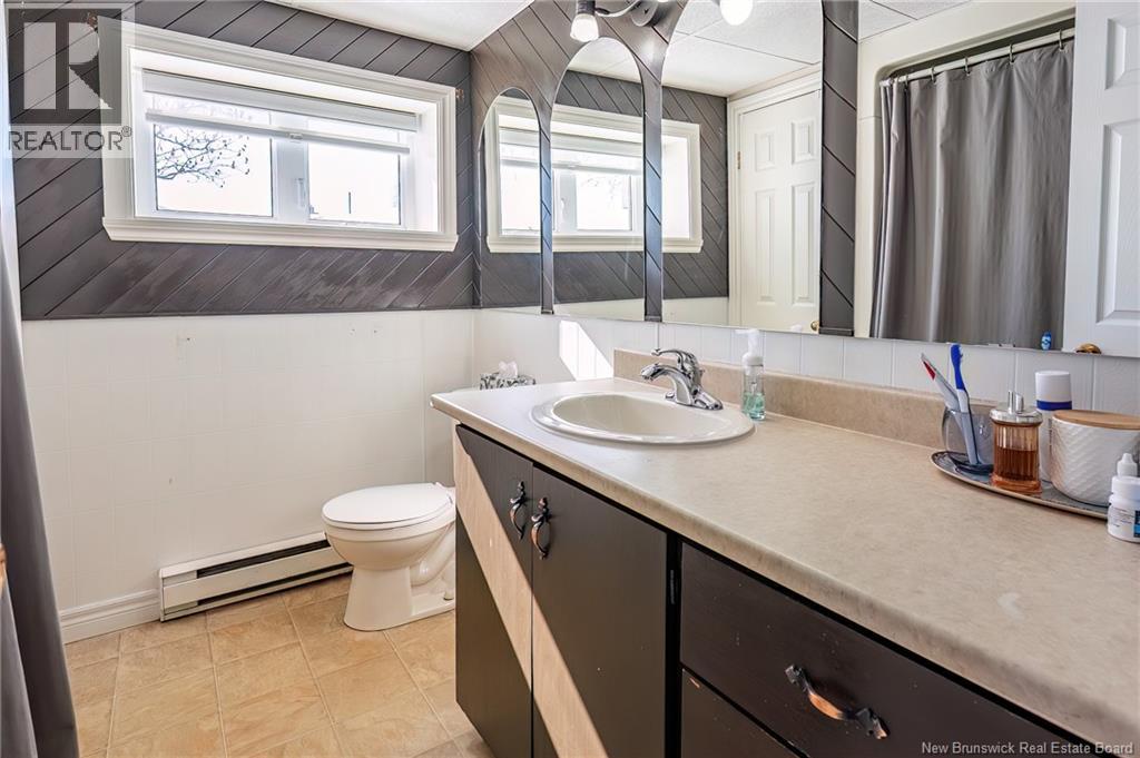 855 Walker Street - 33