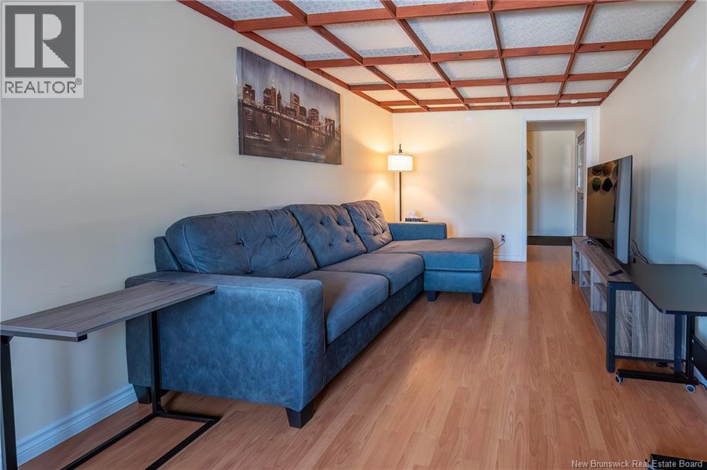 855 Walker Street - 35