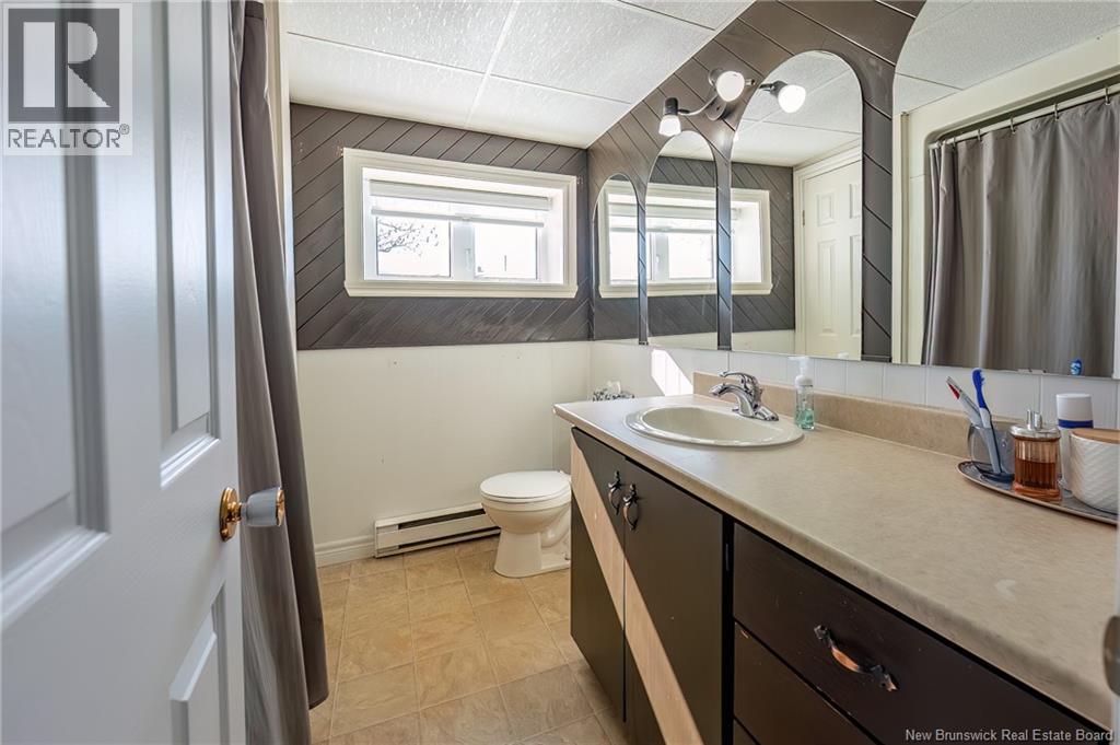 855 Walker Street - 32