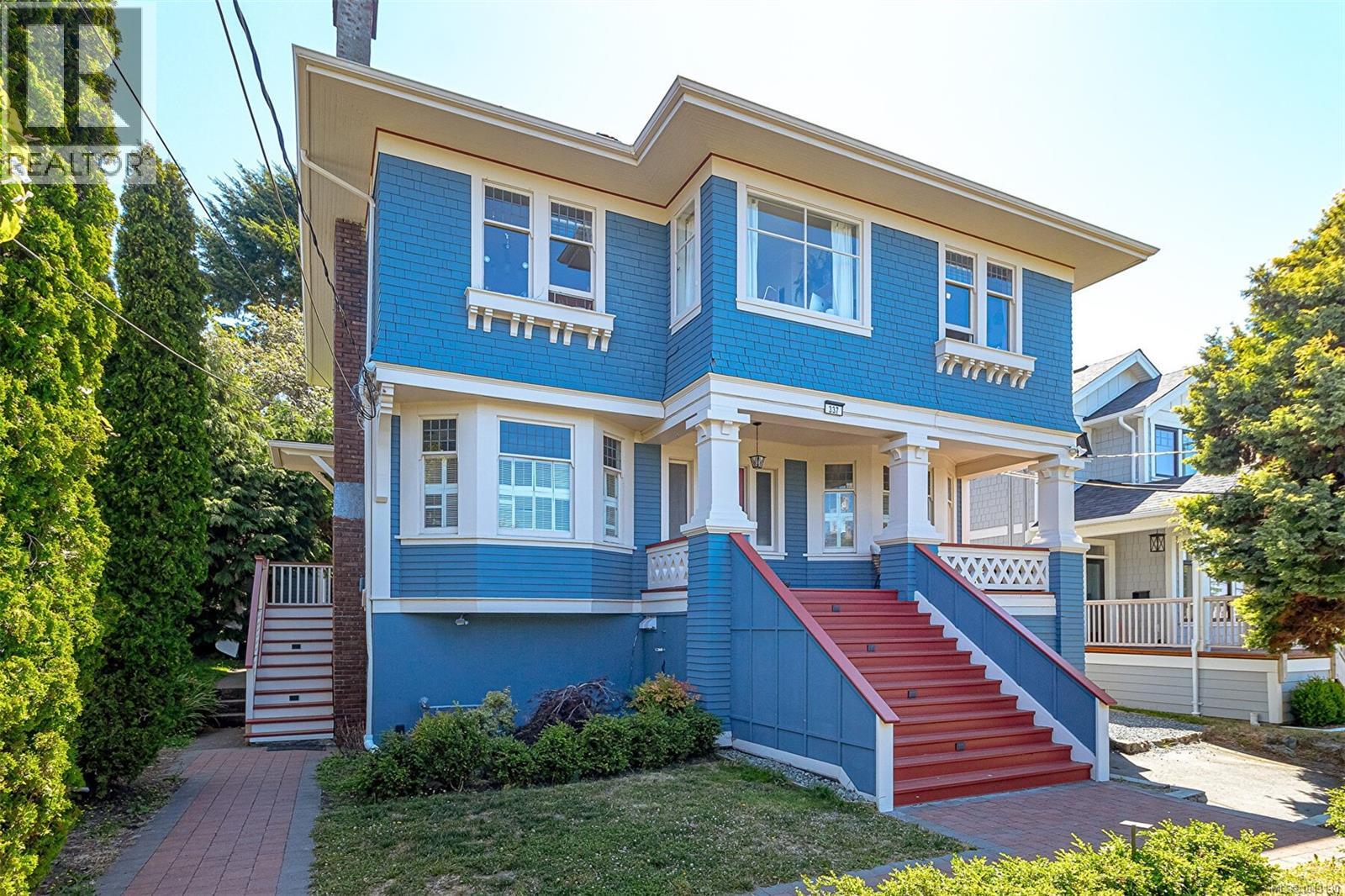 337 Moss St - 1