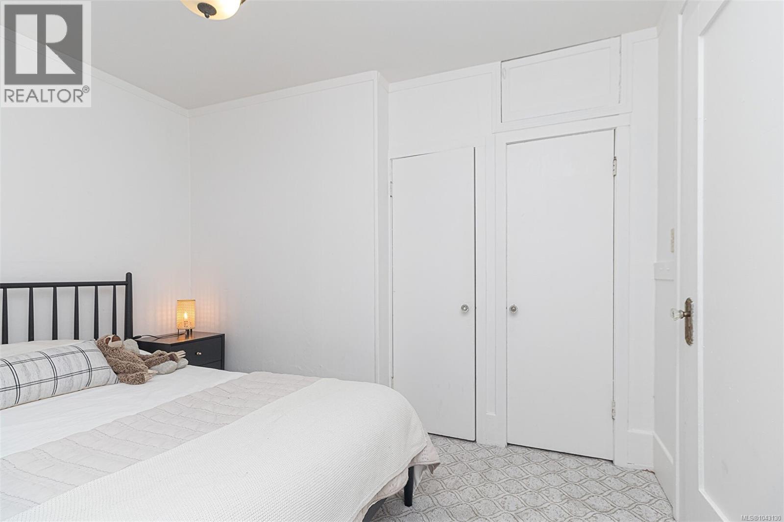 337 Moss St - Image 25