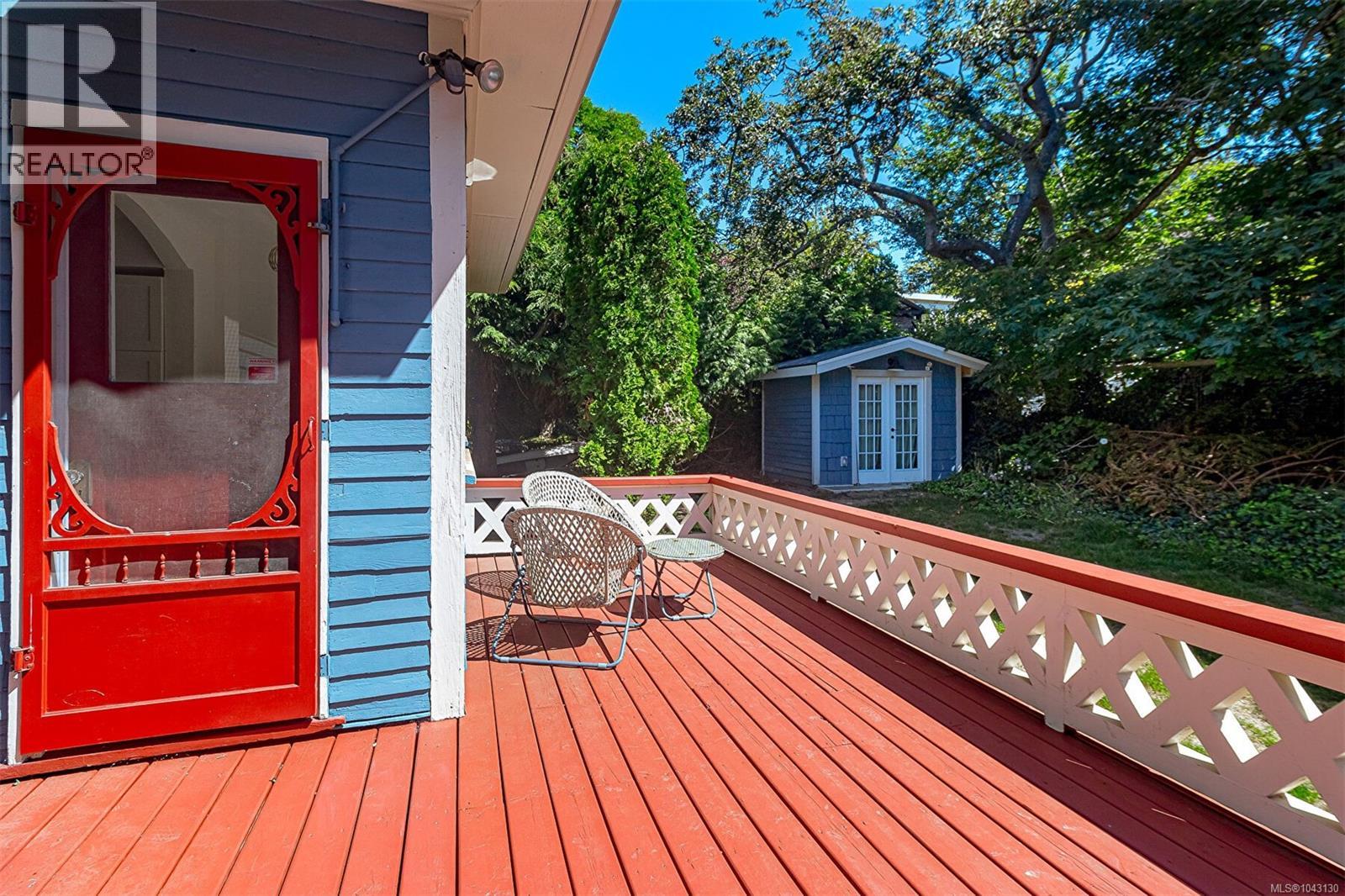 337 Moss St - Image 33