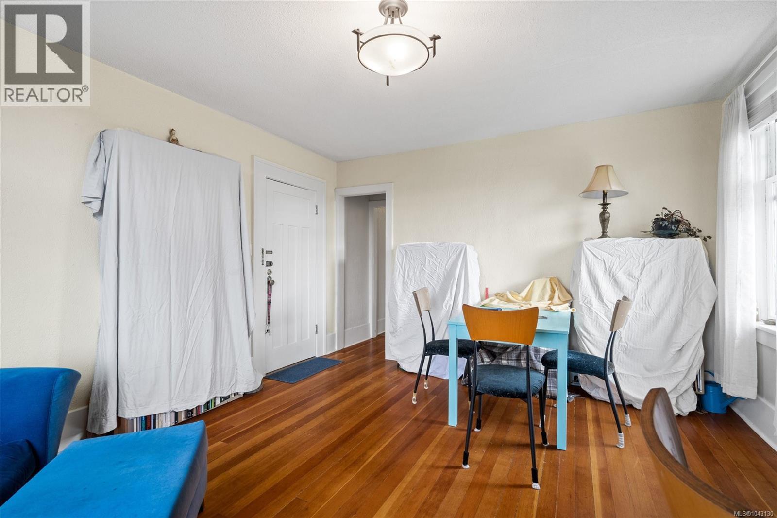 337 Moss St - 49